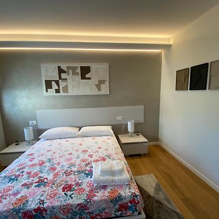 Hz+ Costantini Apartment Pordenone Exterior foto